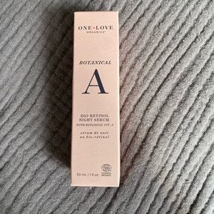 One Love Organic Botanical A Bio-Retinol Night Serum